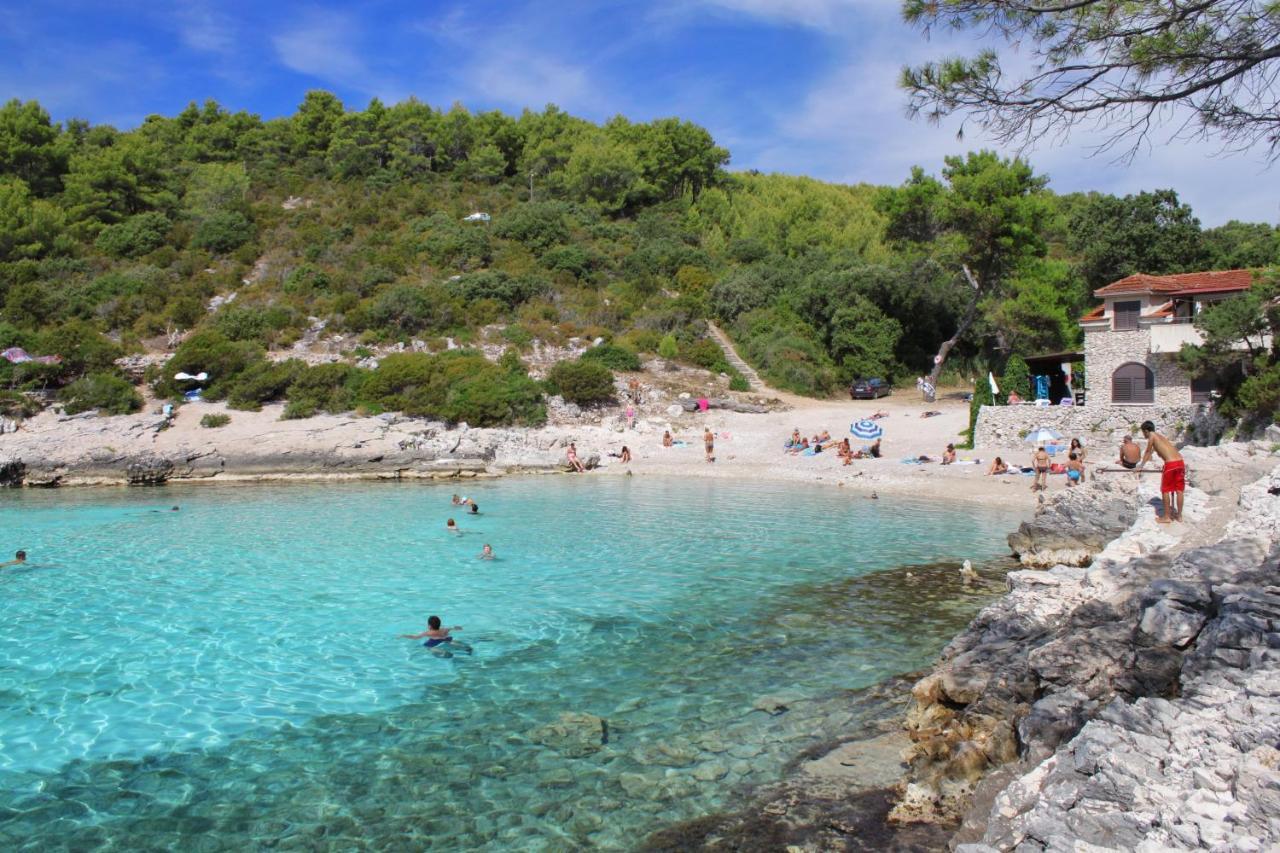 Family Friendly Apartments With A Swimming Pool Zavalatica, Korcula - 183 エクステリア 写真
