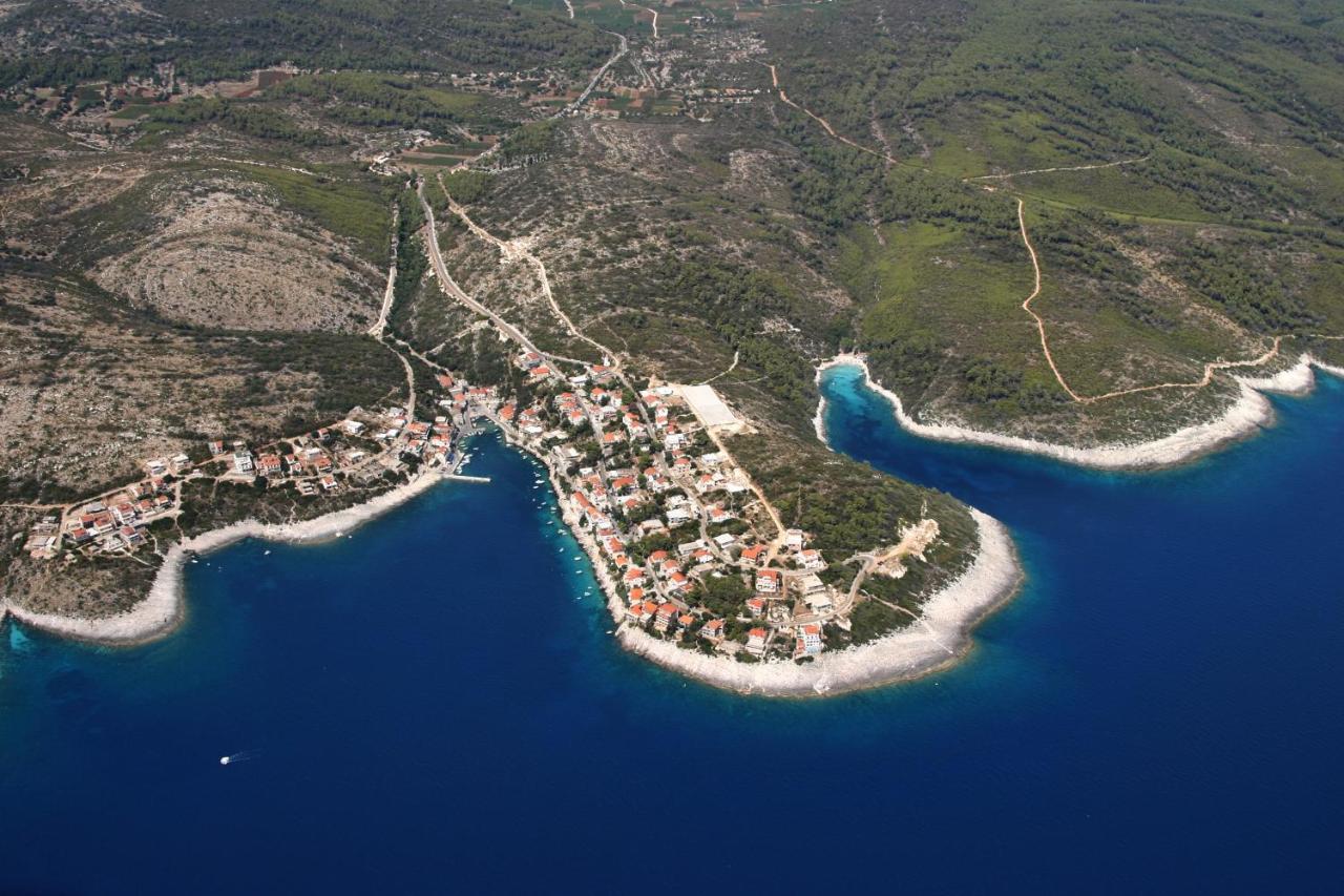 Family Friendly Apartments With A Swimming Pool Zavalatica, Korcula - 183 エクステリア 写真