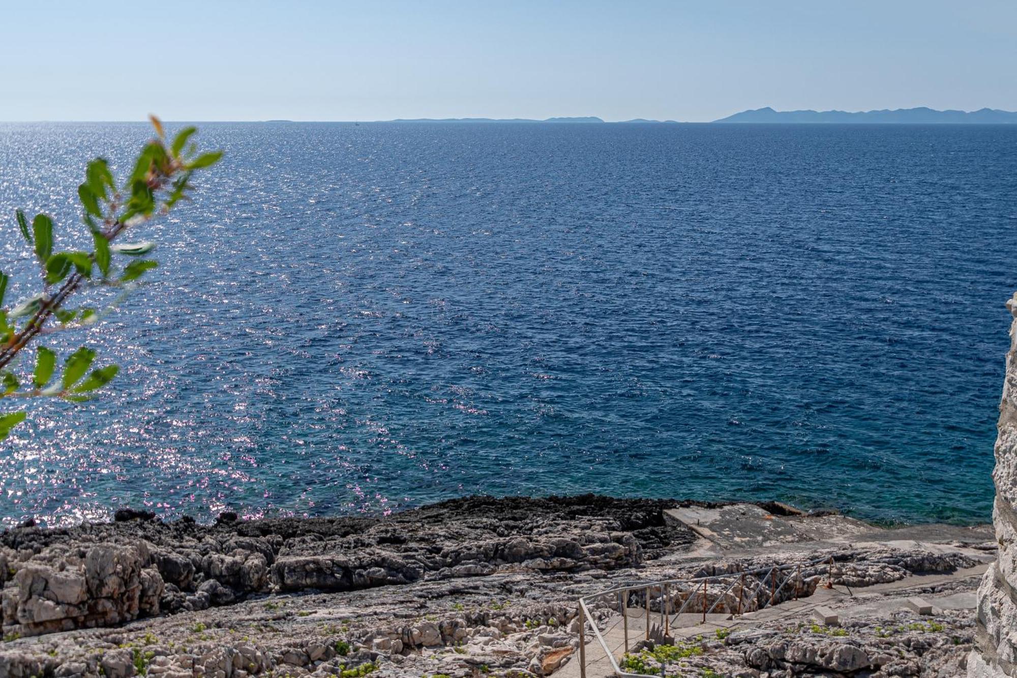 Family Friendly Apartments With A Swimming Pool Zavalatica, Korcula - 183 エクステリア 写真