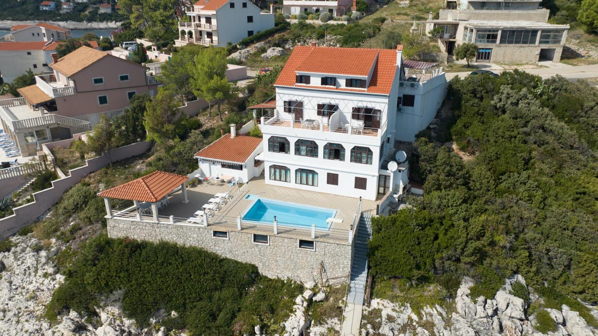 Family Friendly Apartments With A Swimming Pool Zavalatica, Korcula - 183 エクステリア 写真